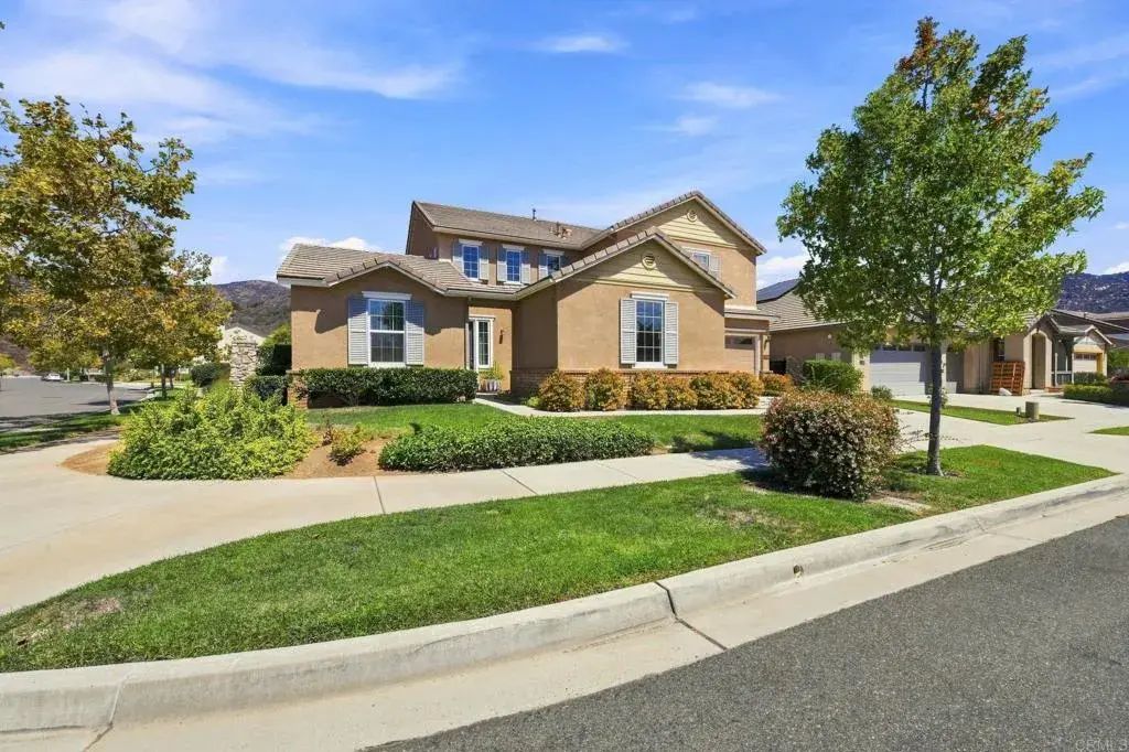 2990 Burnet Drive, Escondido