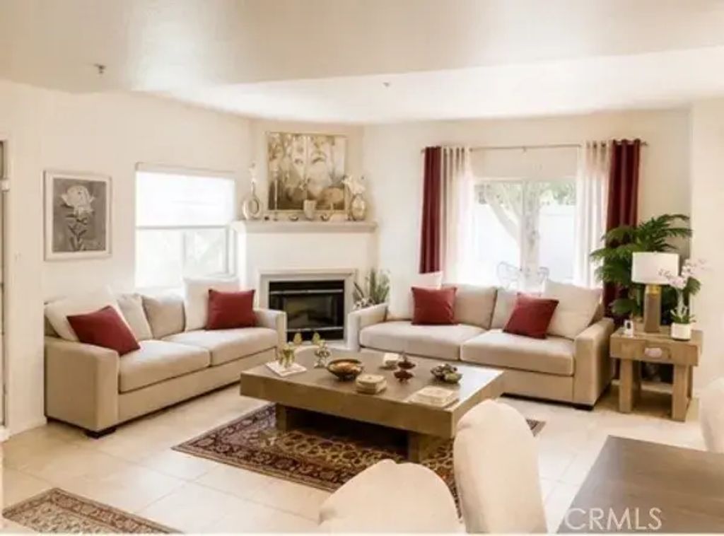 703 Locust Street 1, Pasadena