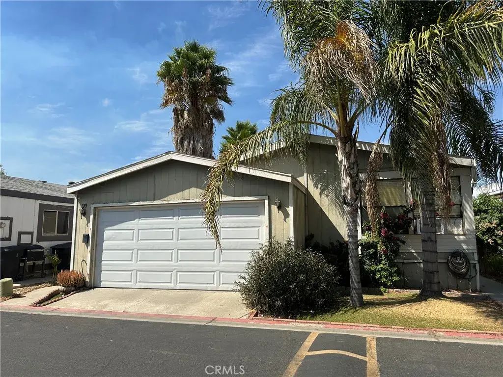 80 E Dawes 99, Perris