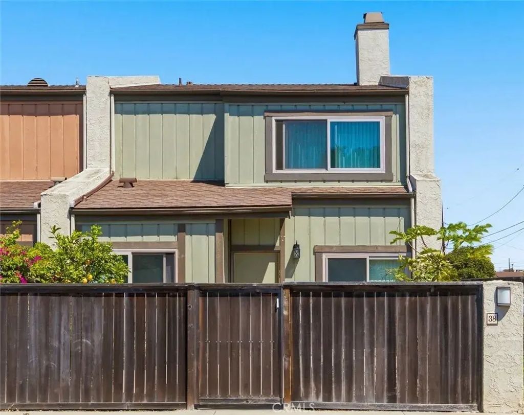 22533 S Vermont Avenue 38, Torrance