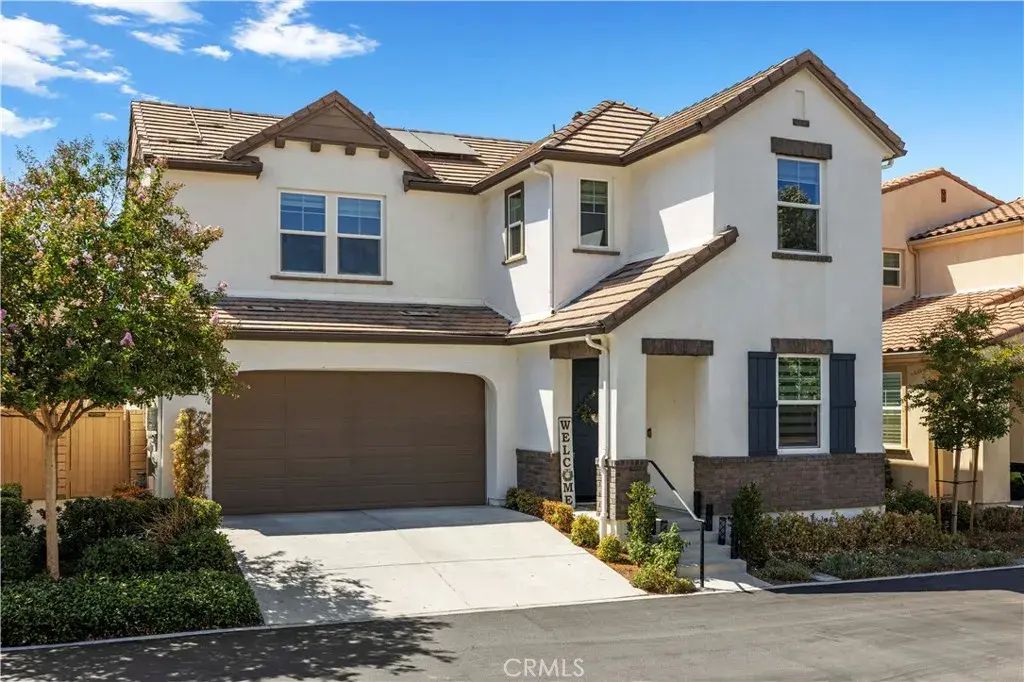 24158 Paseo Del Rancho, Valencia