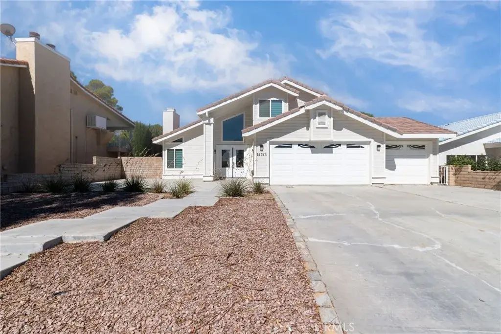 14743 Blue Grass Drive, Helendale