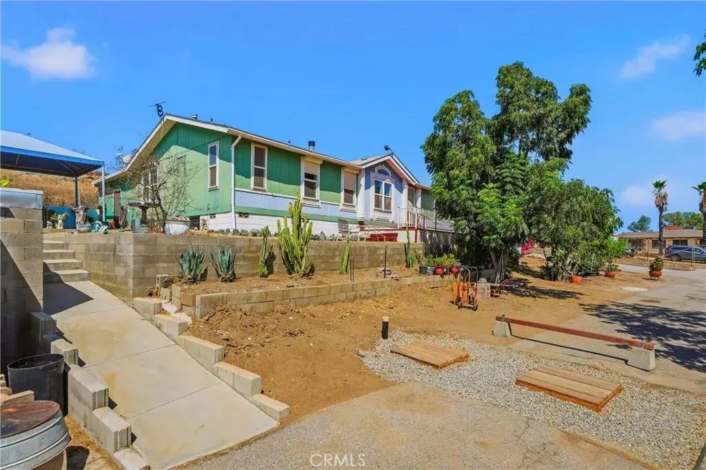 22201 Alviso, Perris