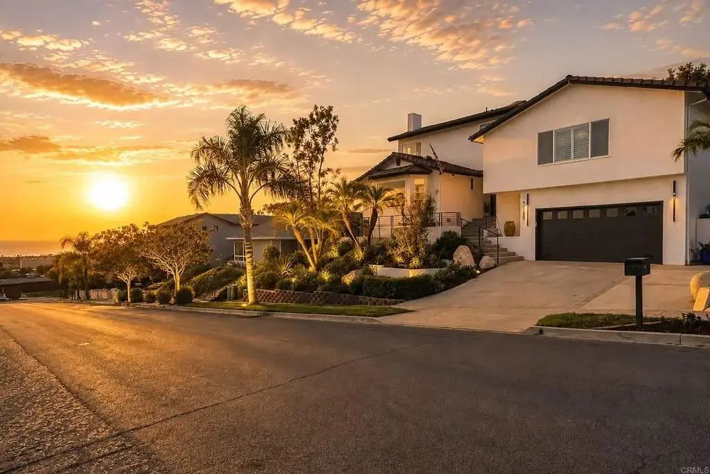 2140 Janis Way, Carlsbad
