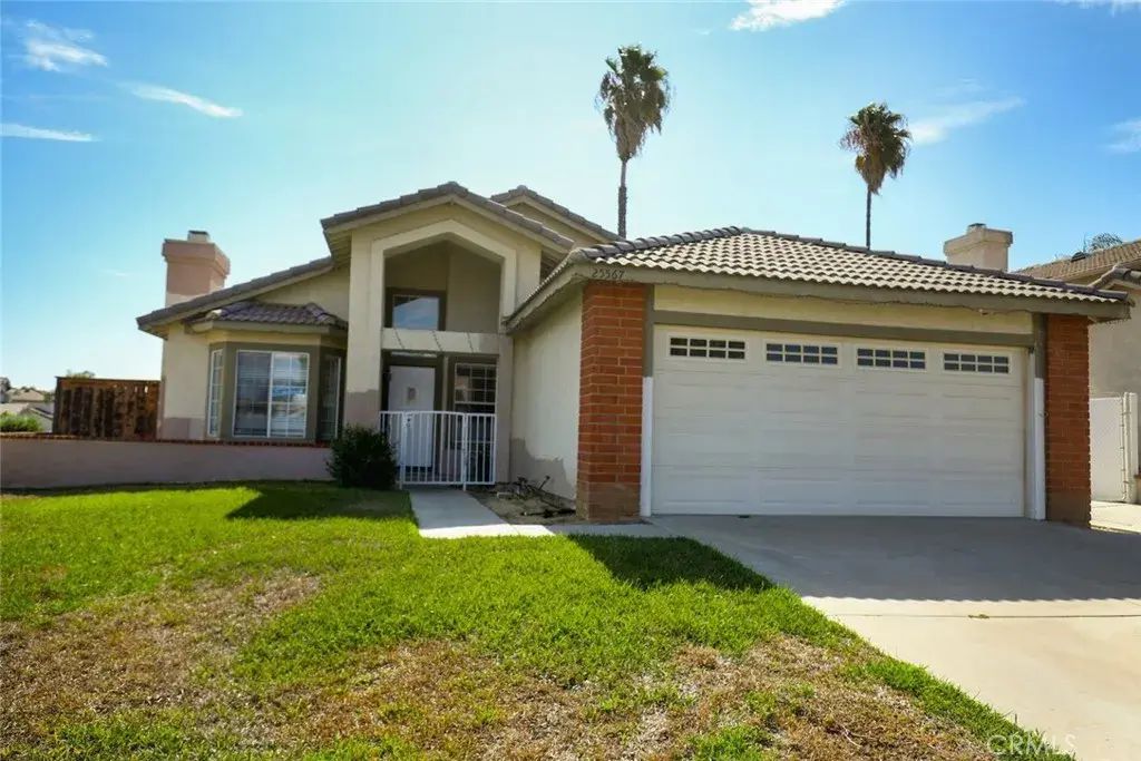 25567 Woodside, Murrieta