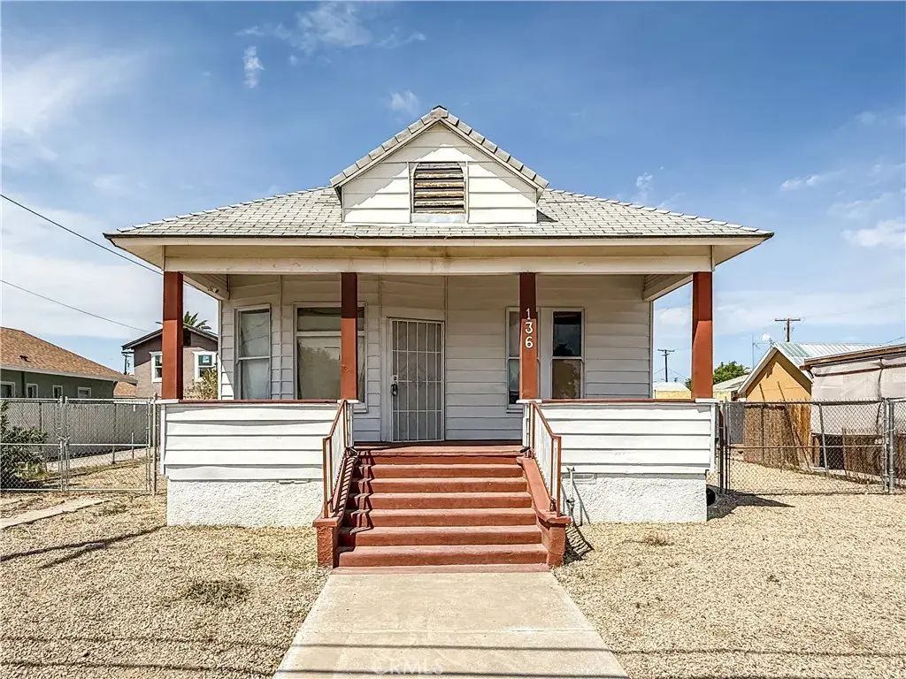 136 N K Street, Needles