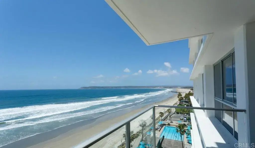 1830 Avenida Del Mundo 1006, Coronado
