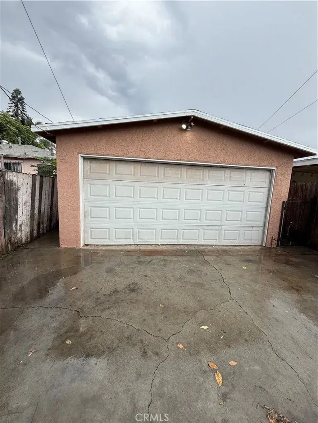 2410 E 115th, Los Angeles