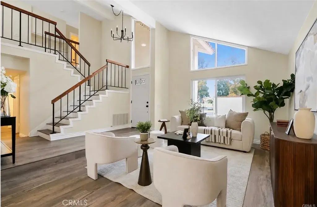 20203 Paseo Granada, Cerritos