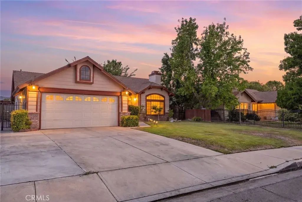 4100 E Avenue Q11, Palmdale