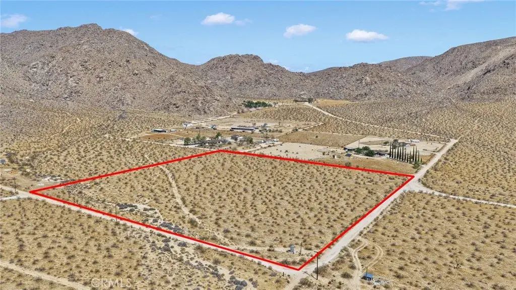 14 Center, Lucerne Valley