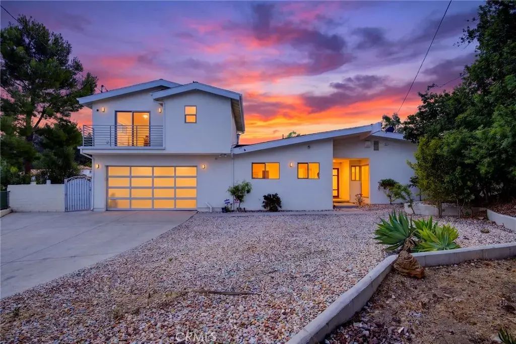 4715 Burgundy Road, Woodland Hills