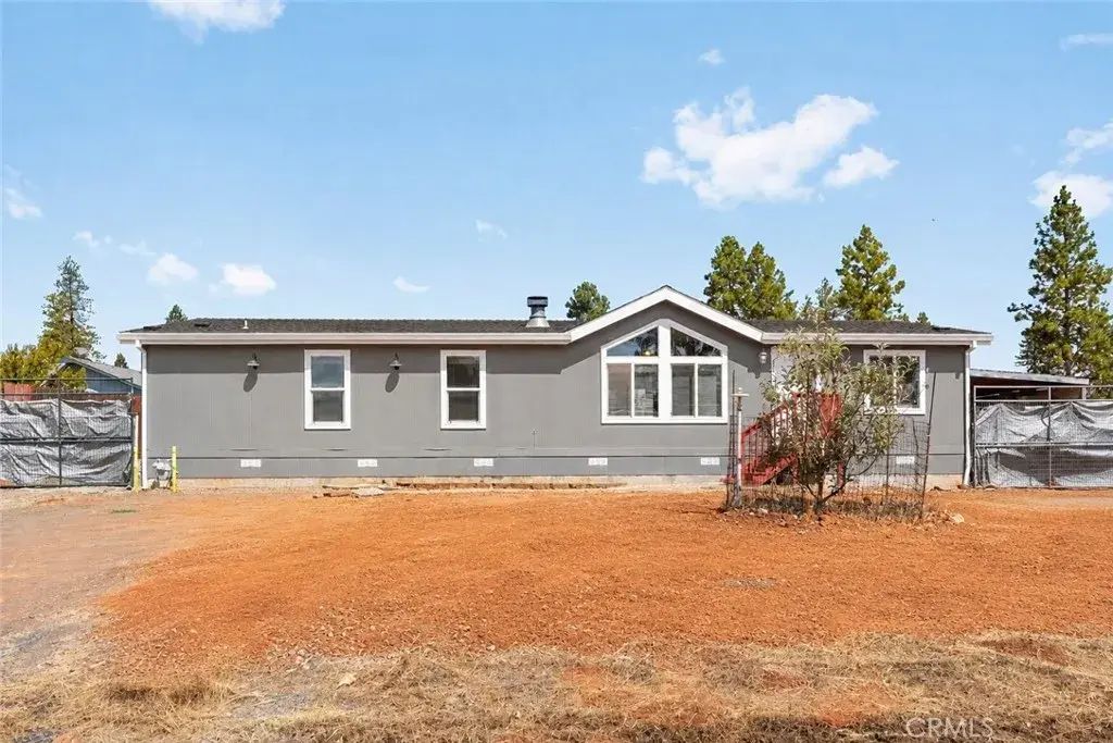 6102 Maxwood, Paradise