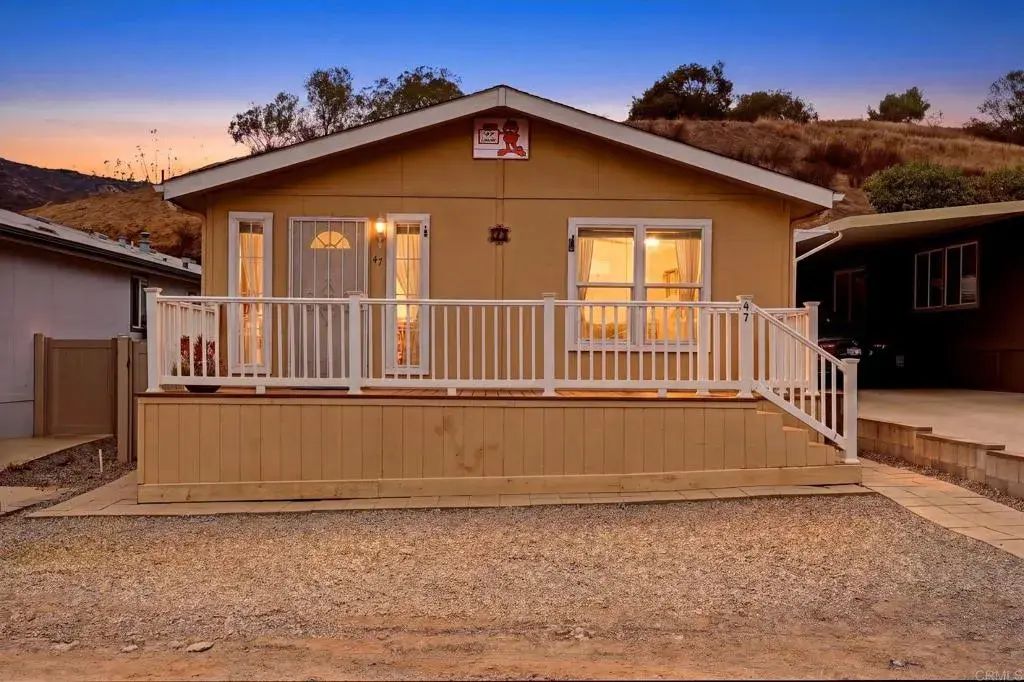 1631 Harbison Canyon 47, El Cajon