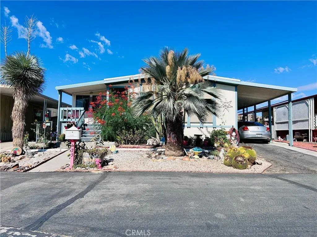 56254 29 Palms Hwy Spc 75, Yucca Valley