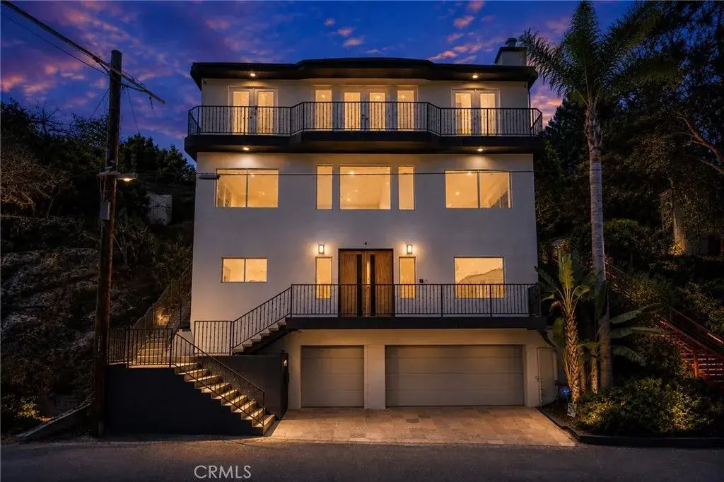 2927 Park Center, Los Angeles