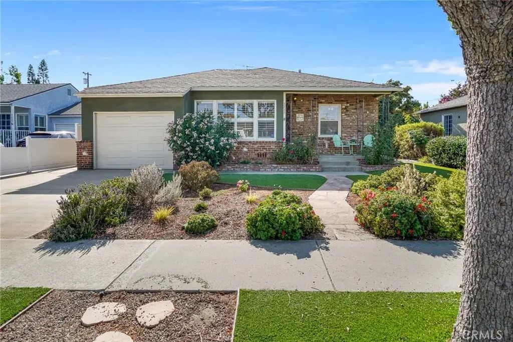5243 Hersholt, Lakewood