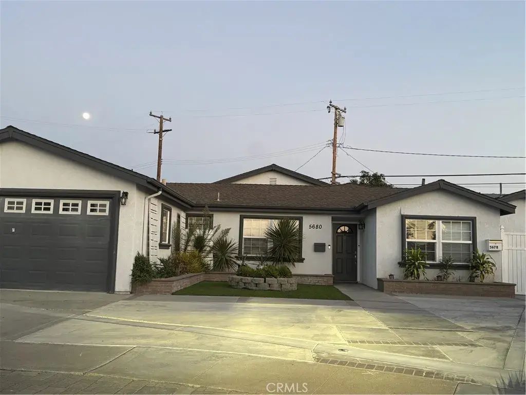 5678 Oak Pl, Westminster