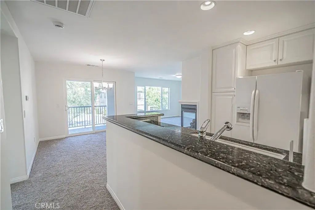 19380 Laroda, Saugus