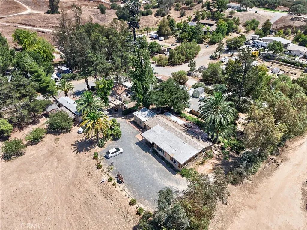 32800 Los Encinos Road, Temecula