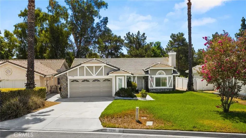 7266 Linares Ave, Jurupa Valley