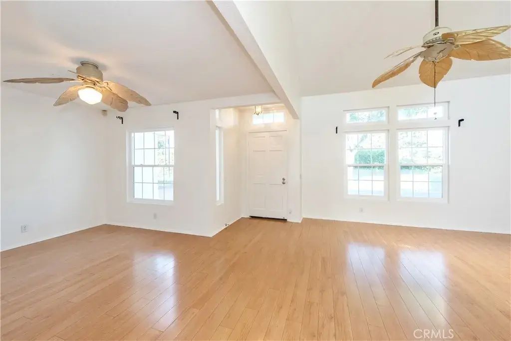 3 Wellesley, Irvine