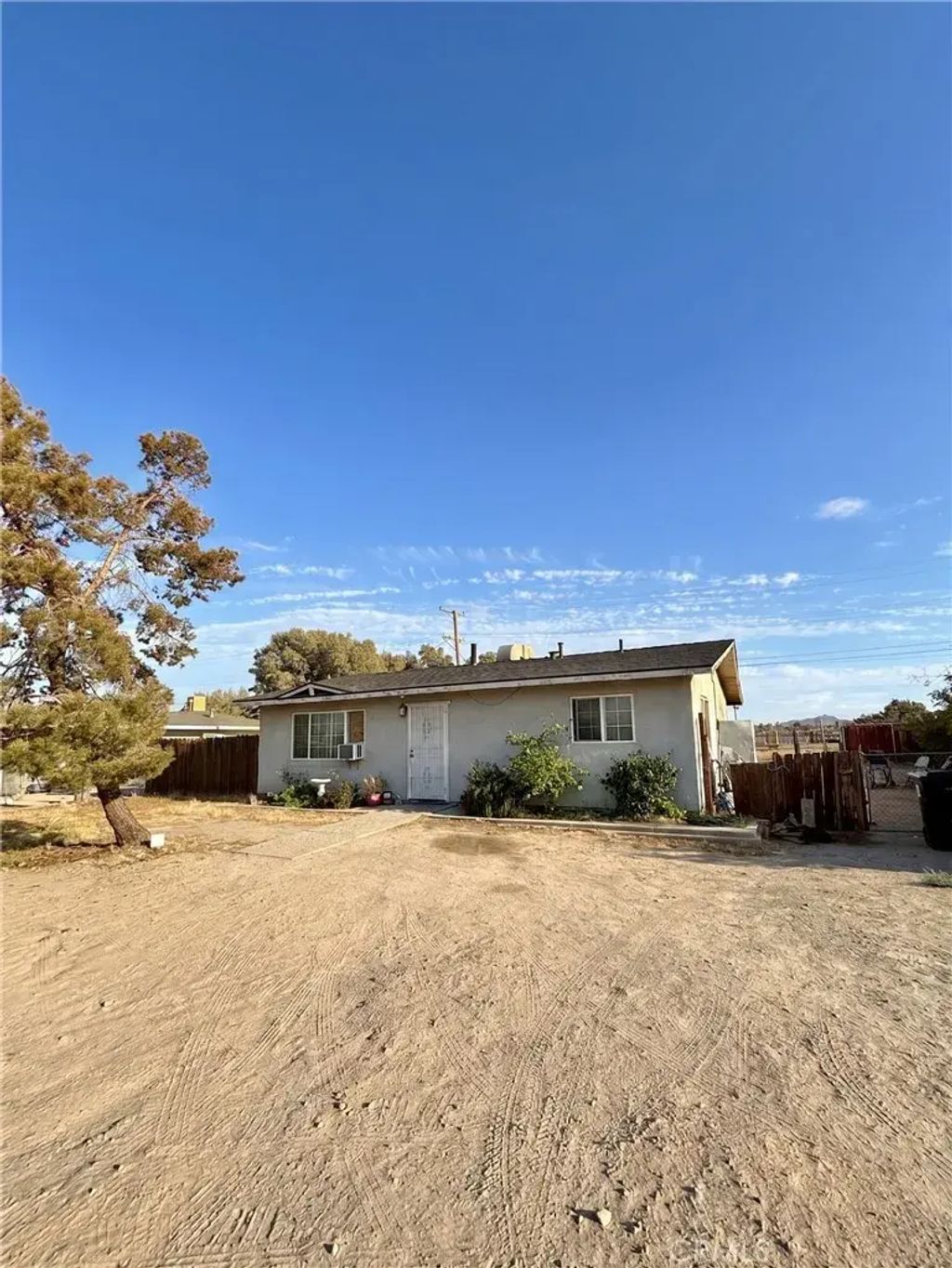 25541 Jade, Barstow