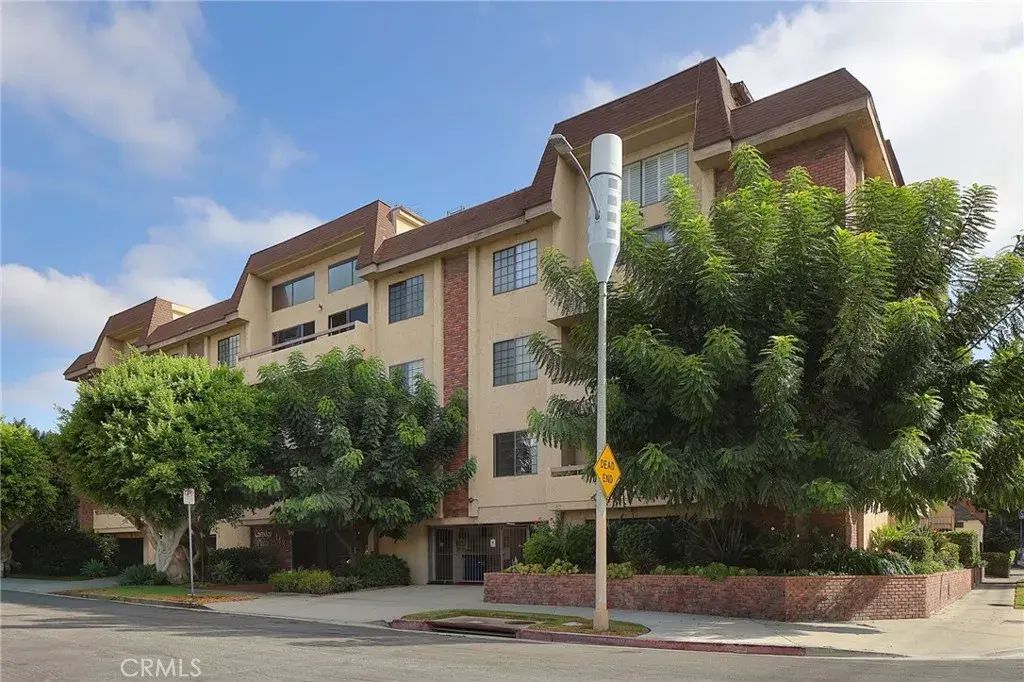 1432 Camden 301, Los Angeles