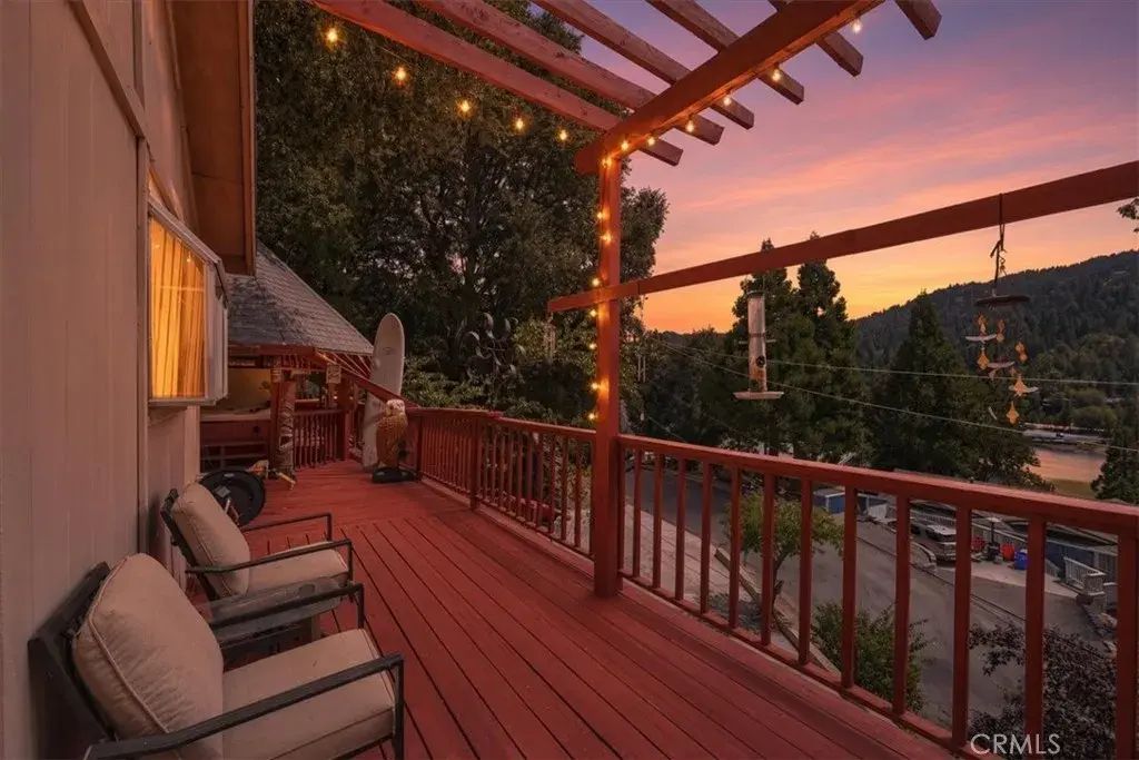 24288 Zurich Drive, Crestline