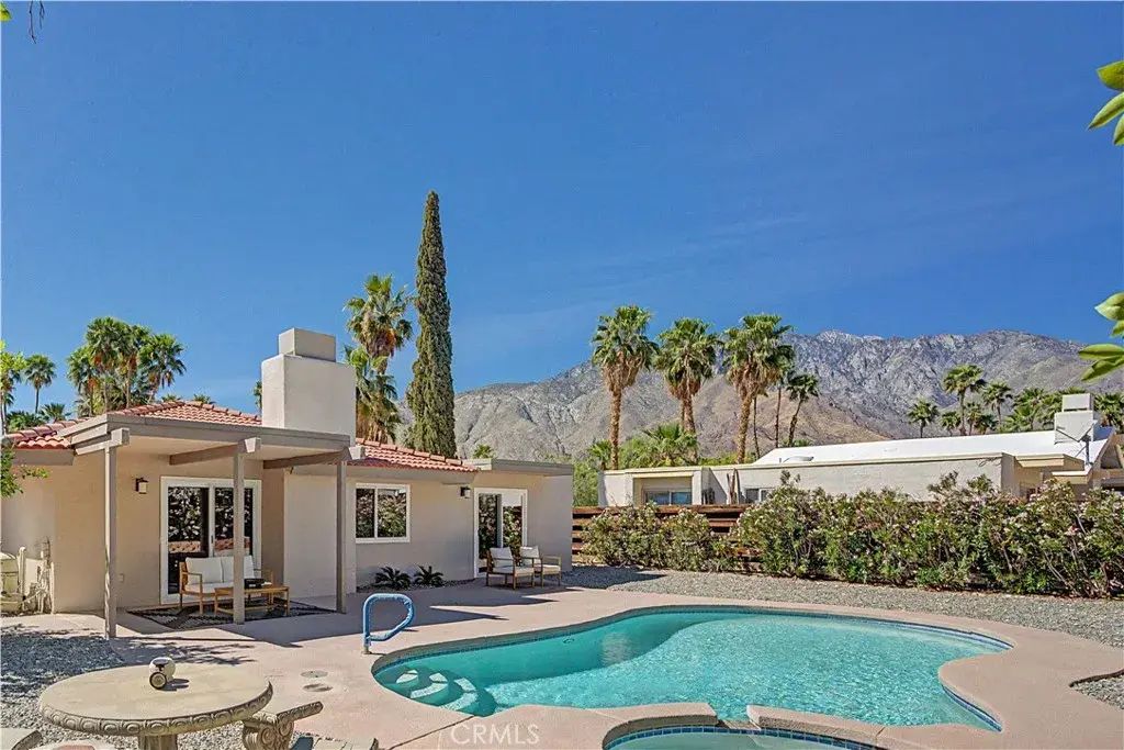 1360 E Gem Circle, Palm Springs