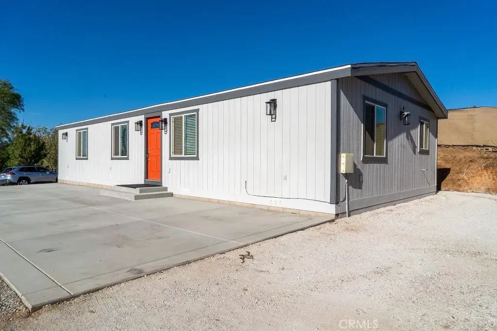 22793 Betty, Perris