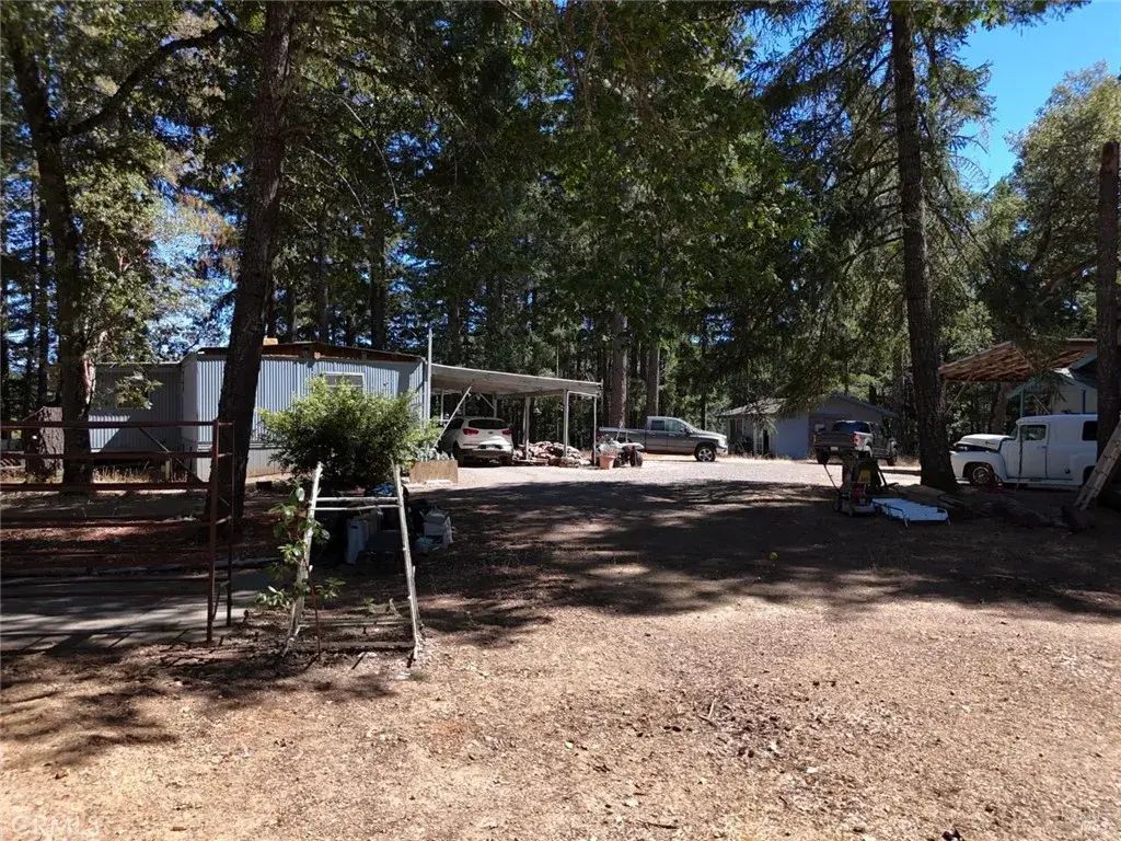 4501 Lakewood Drive, Willits