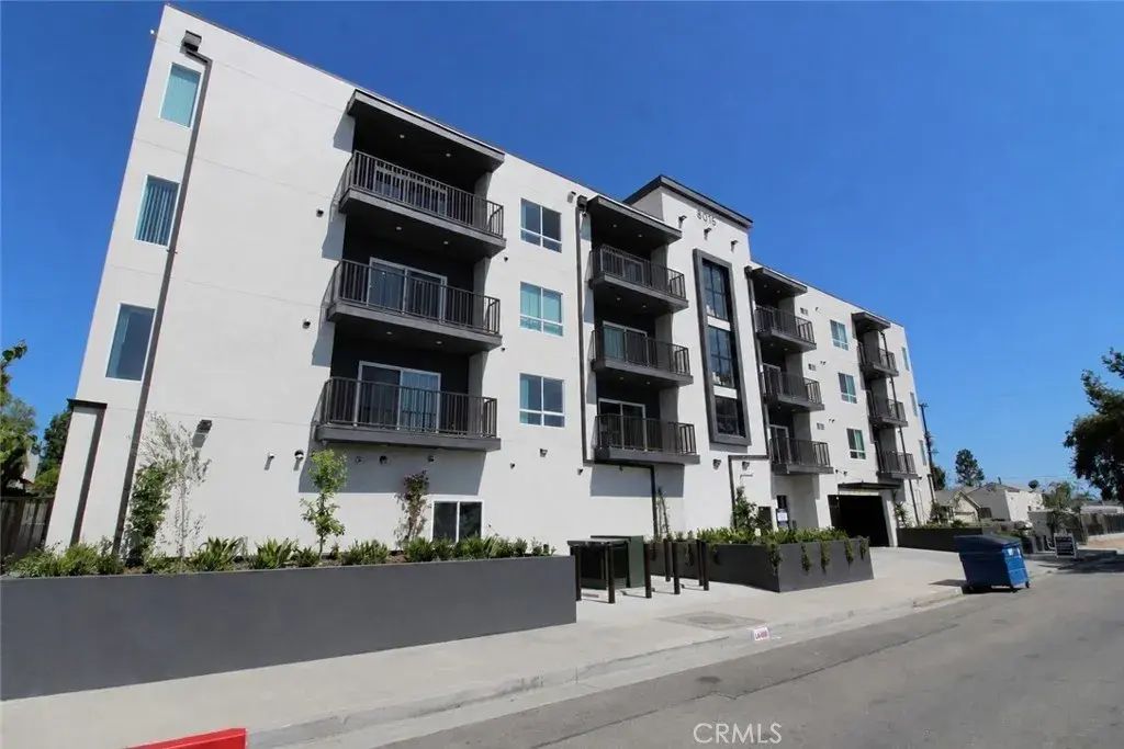 8016 Fair 203, Sun Valley