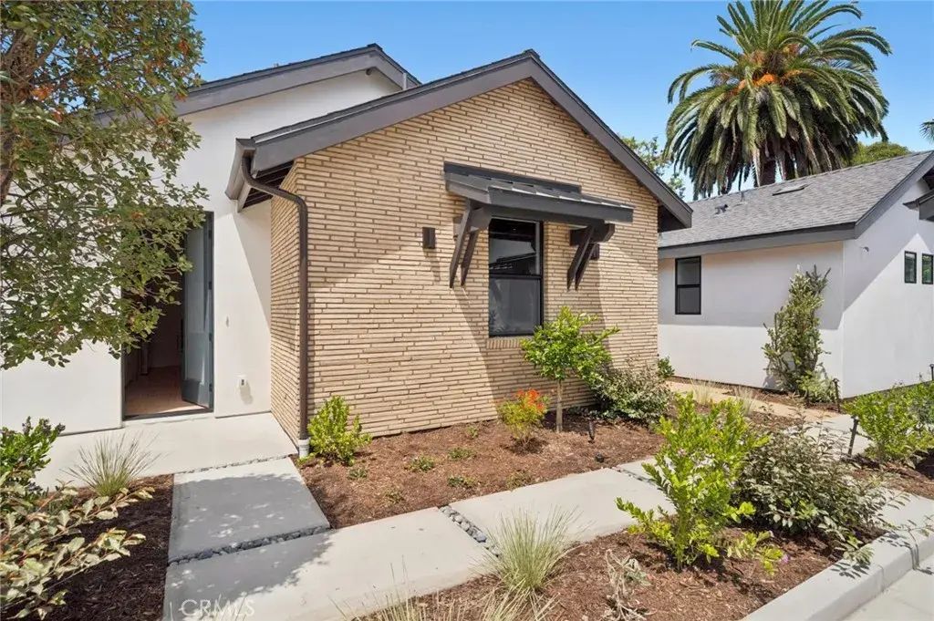 314 E 16th B, Costa Mesa