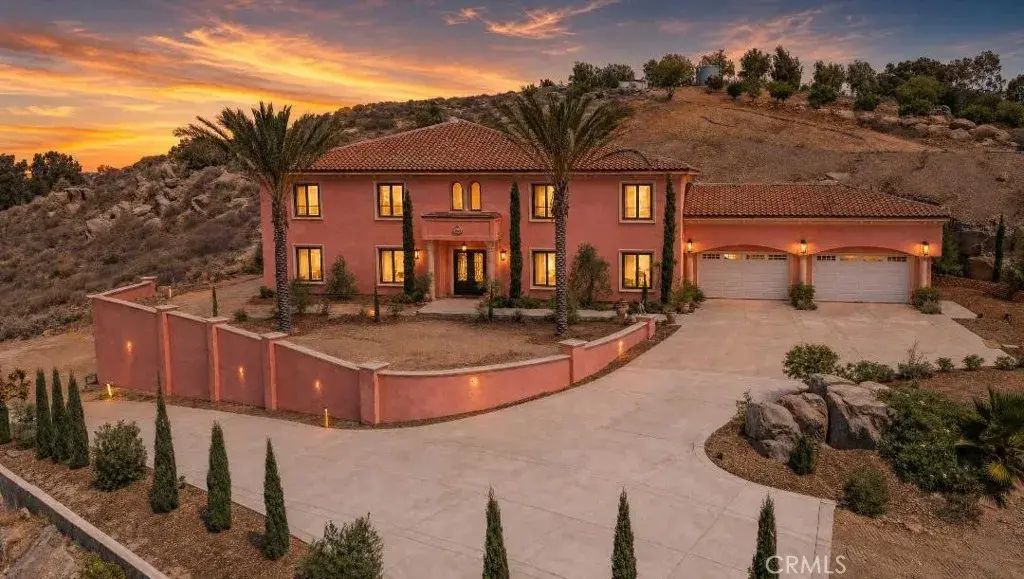17190 Small Canyon Lane, Riverside