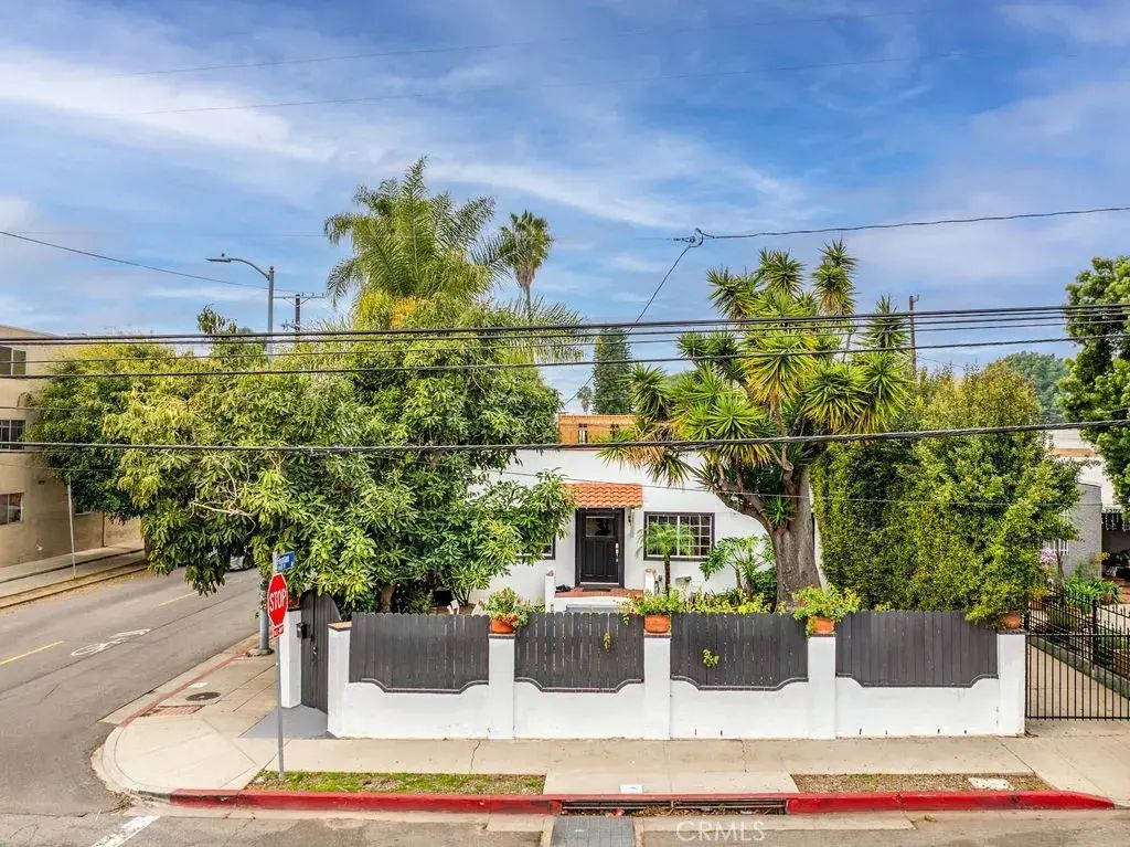1301 Seward, Los Angeles