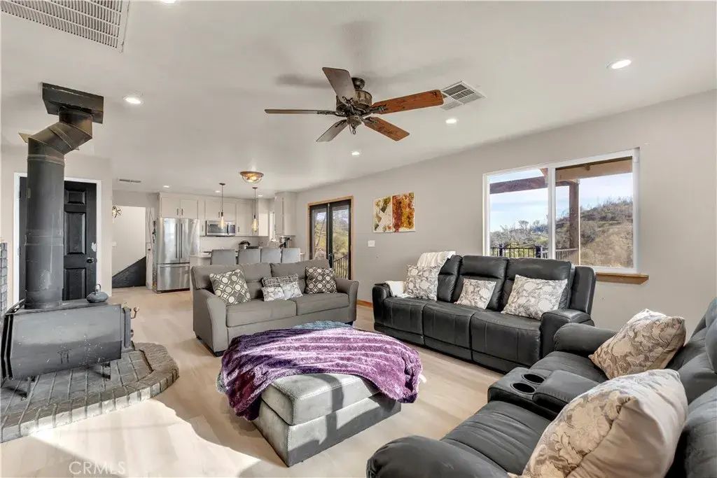 14091 Highview Trail, Redding