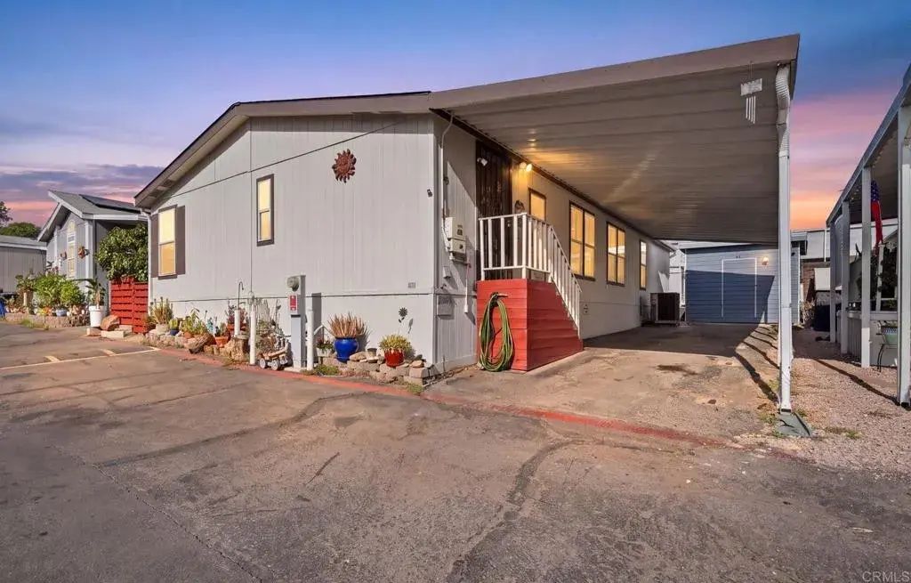 12044 Royal Spc 99, El Cajon
