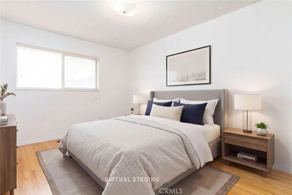 106 N Western 302, San Pedro