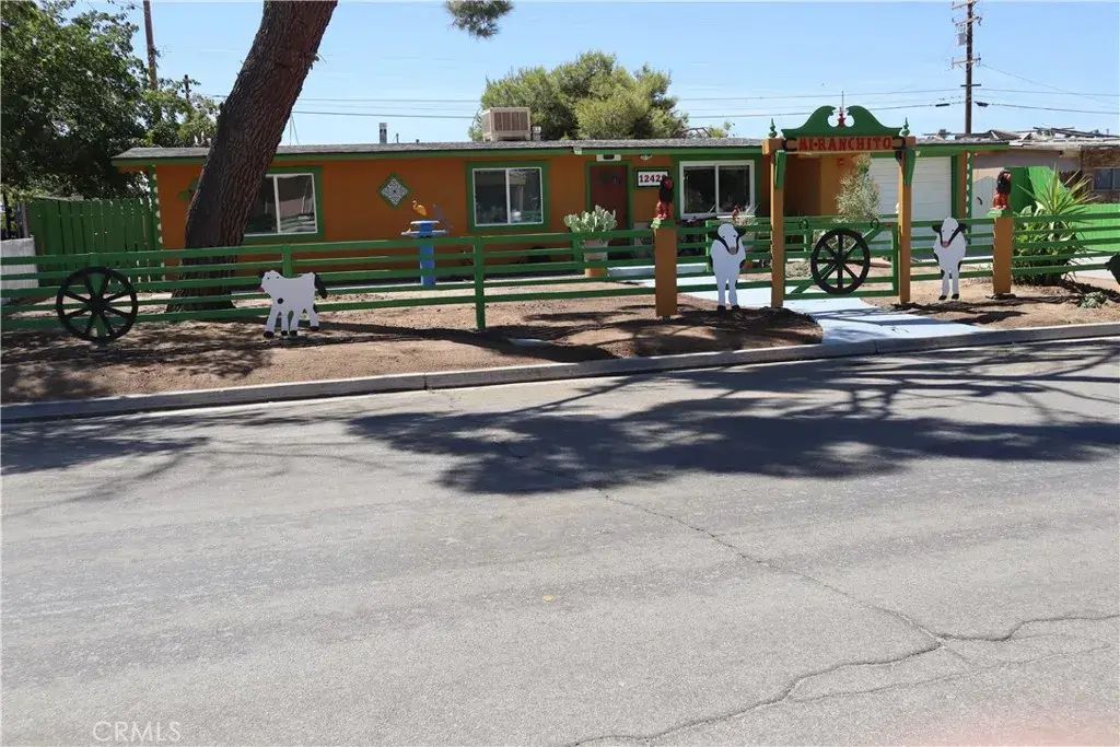 12429 Sierra View, Boron
