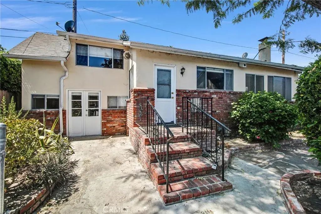 237 N Catalina Street, Burbank