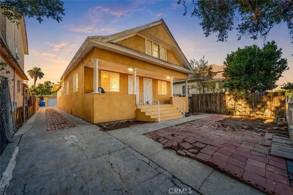 651 E 53rd, Los Angeles