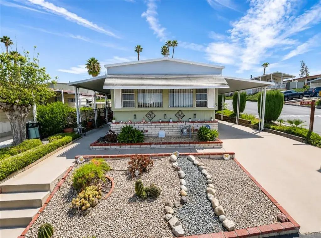 1536 S State 3, Hemet