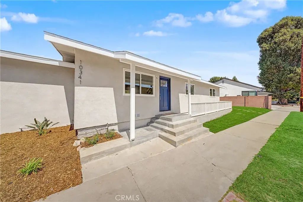 10341 Blucher, Los Angeles