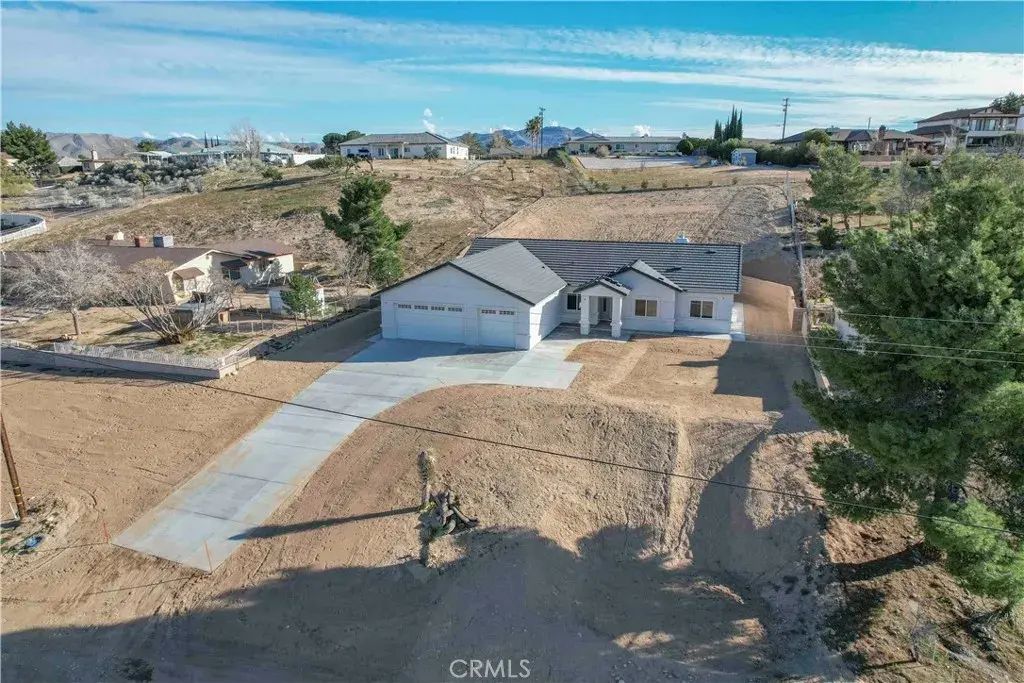 17805 Bangor Avenue, Hesperia