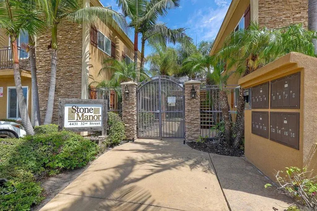 4431 32nd Street #7, 