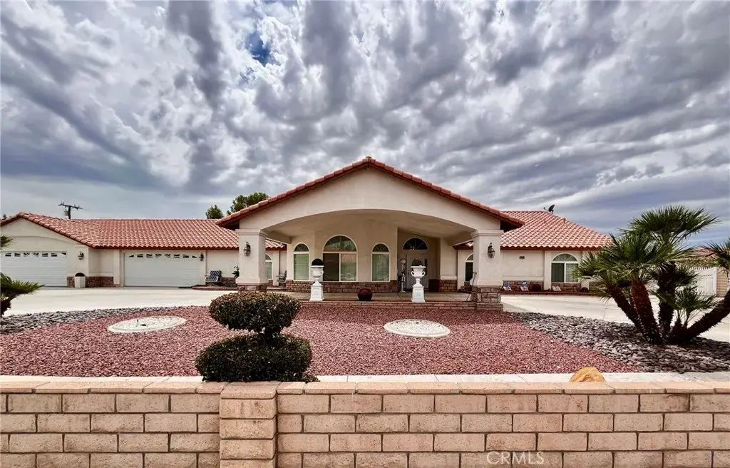 20055 Waco Court, Apple Valley