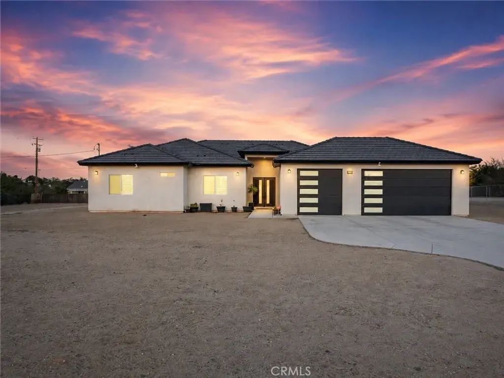 11383 Maple, Hesperia