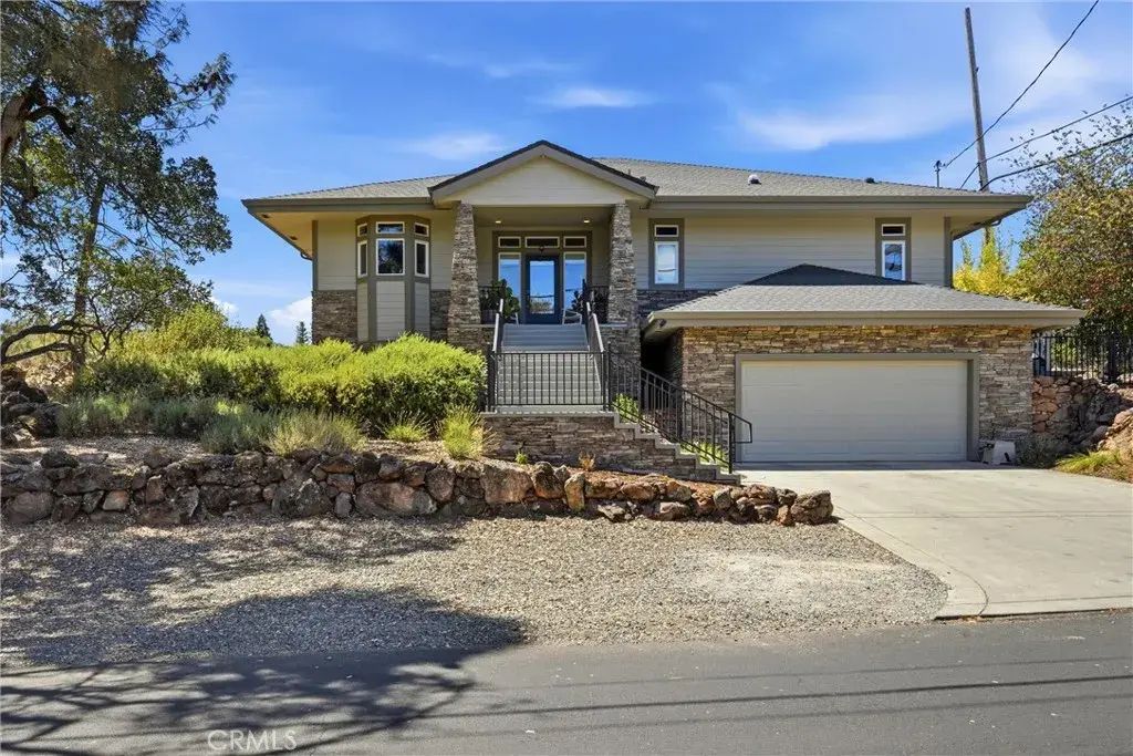 18317 N Shore, Hidden Valley Lake