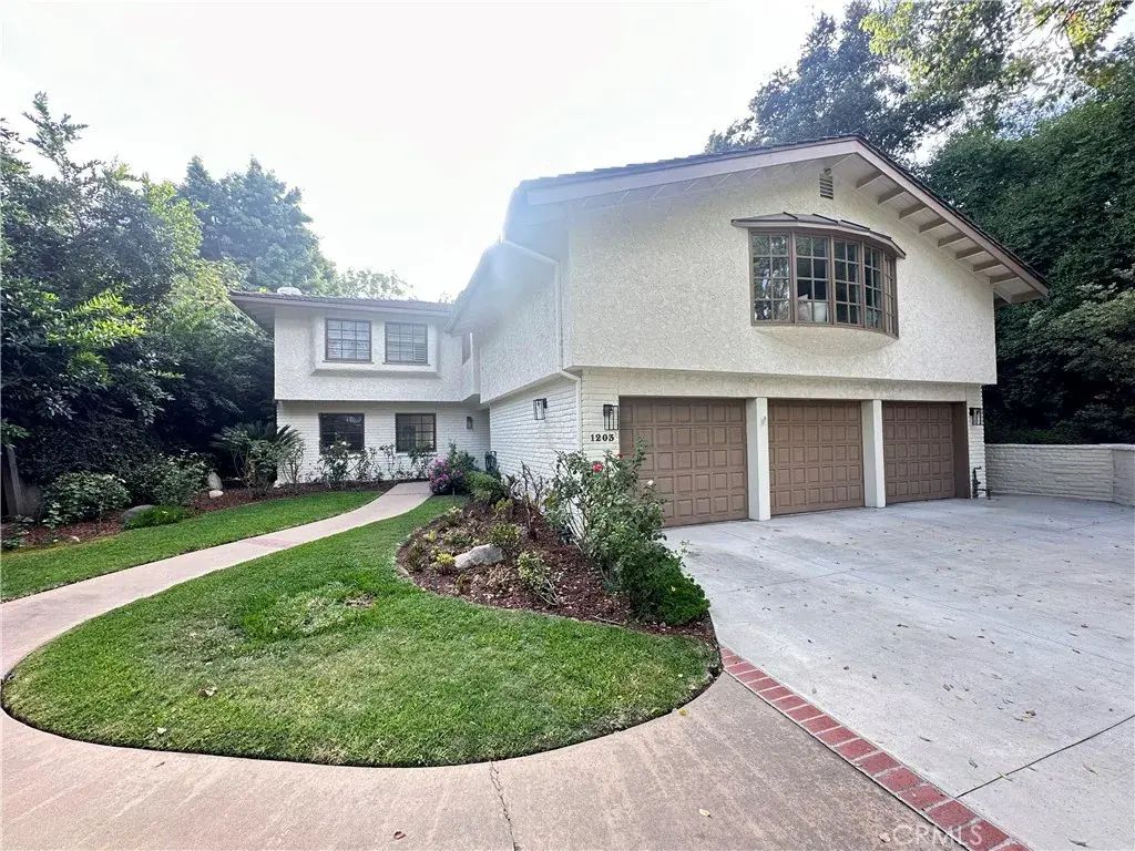 1203 Patton Way, San Marino